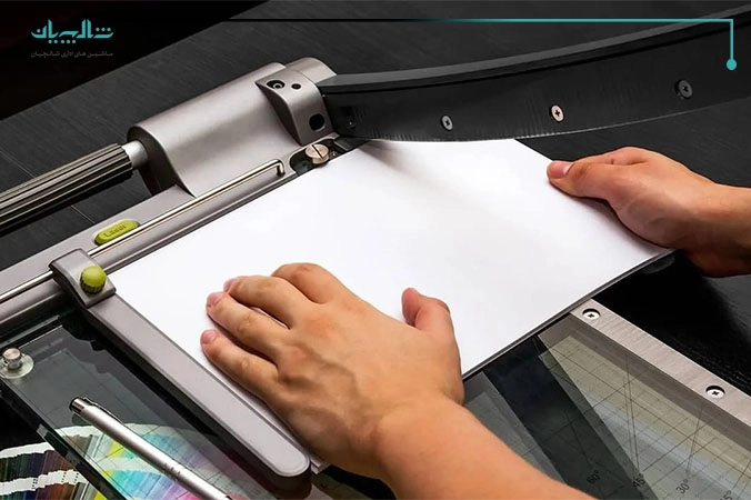 تأثیر نوع برش کاغذ روی تیغه